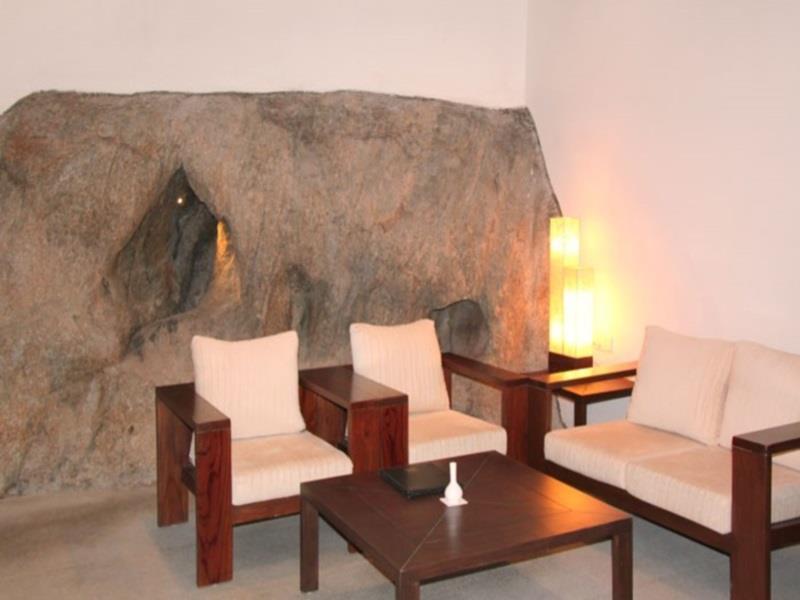 Hotel Hilltone Mount Abu Buitenkant foto