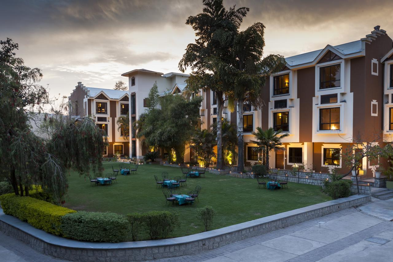 Hotel Hilltone Mount Abu Buitenkant foto