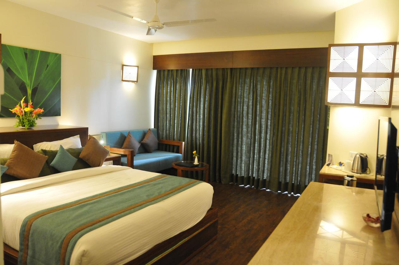 Hotel Hilltone Mount Abu Buitenkant foto